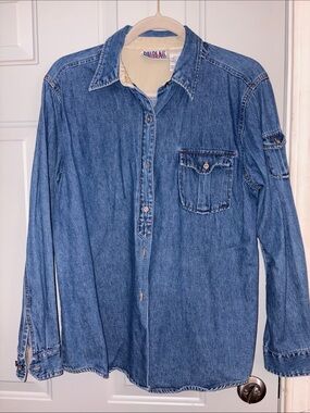 Bill Blass Jeans Denim Shirt in Blue and Tan